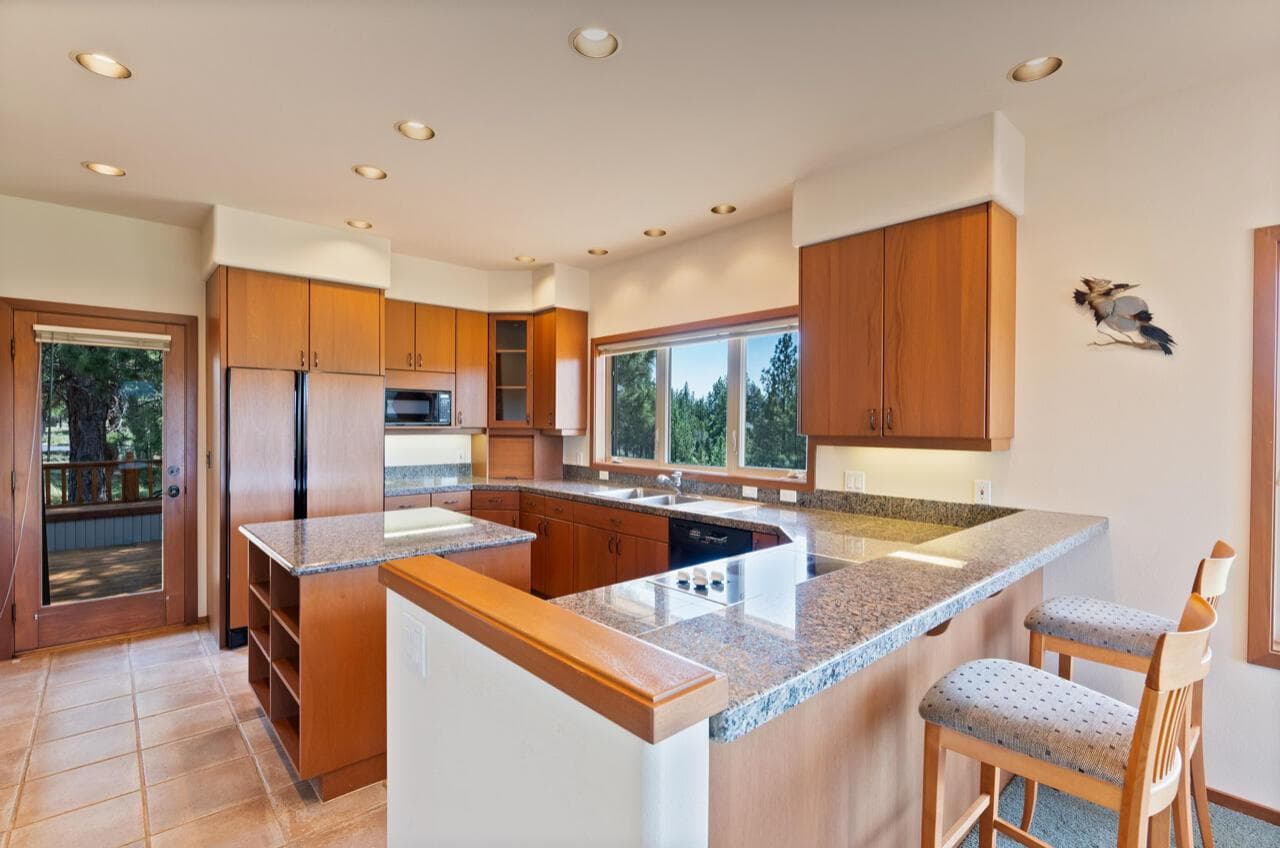 Photo of 69295 Hawksflight Drive 15 of 45