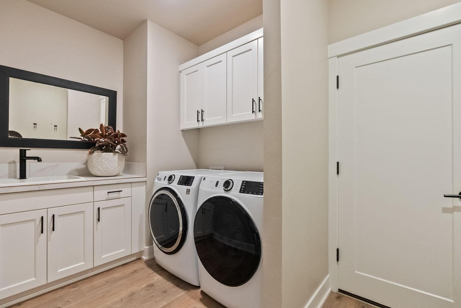 Photo of 3639 NE Desert Juniper Lane 22 of 52