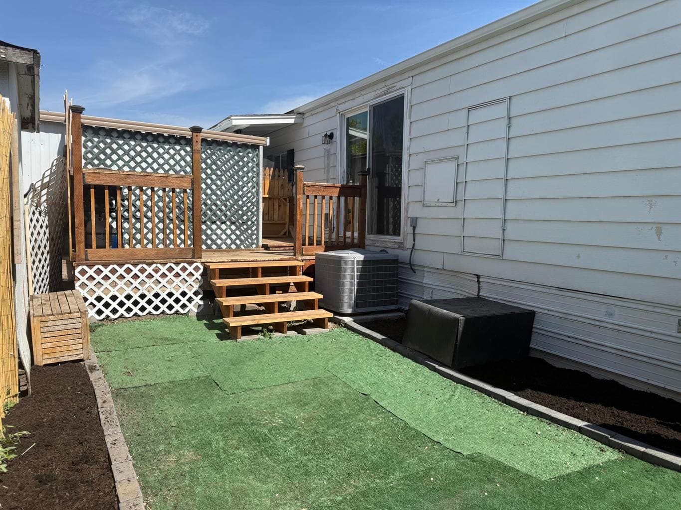 Photo of 4741 6th 3 of 28