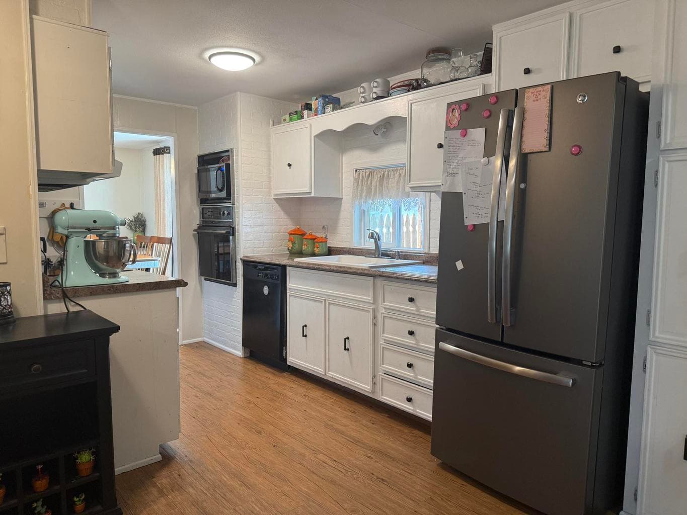 Photo of 4741 6th 5 of 28