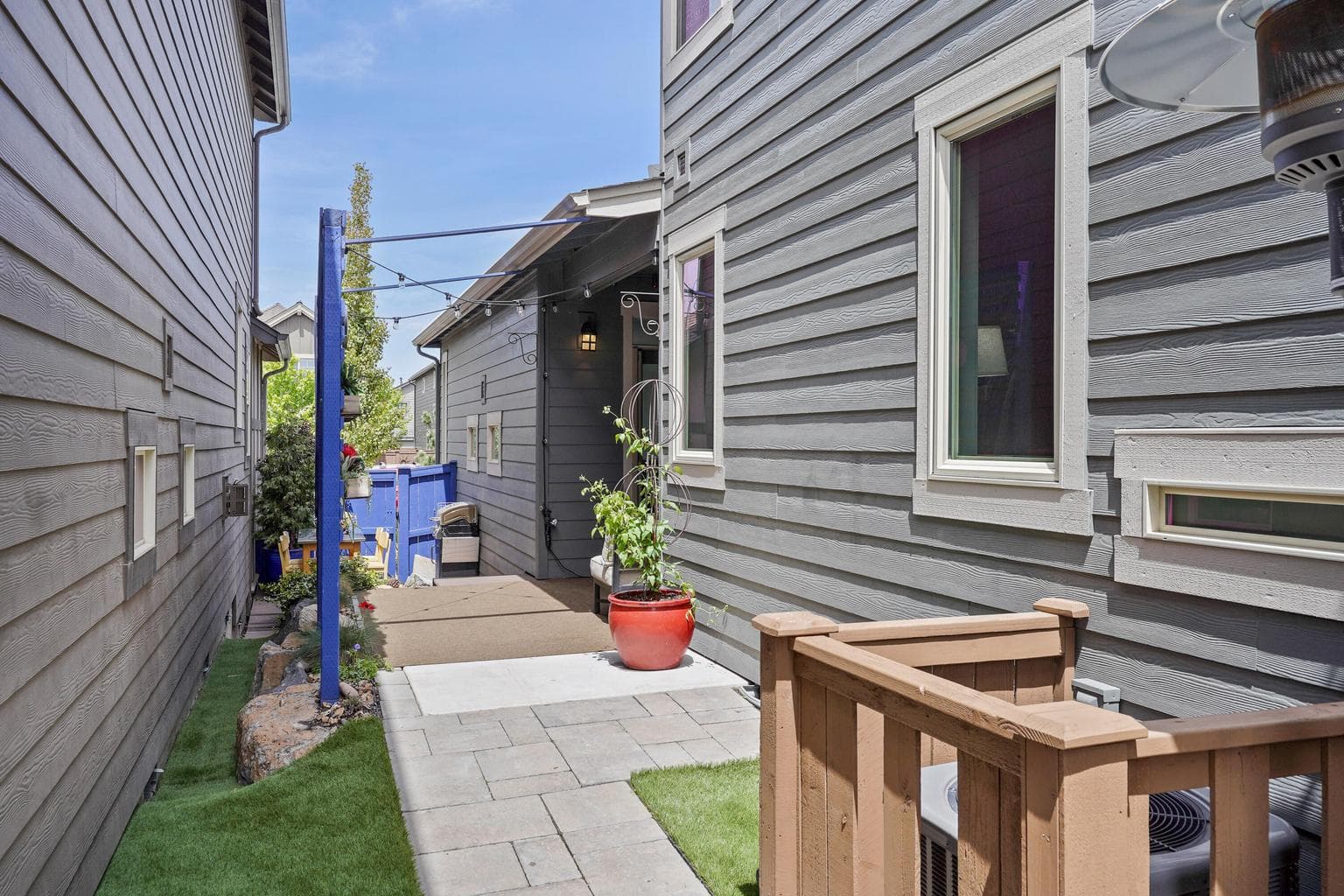 Photo of 20839 Gateway Drive 32 of 41