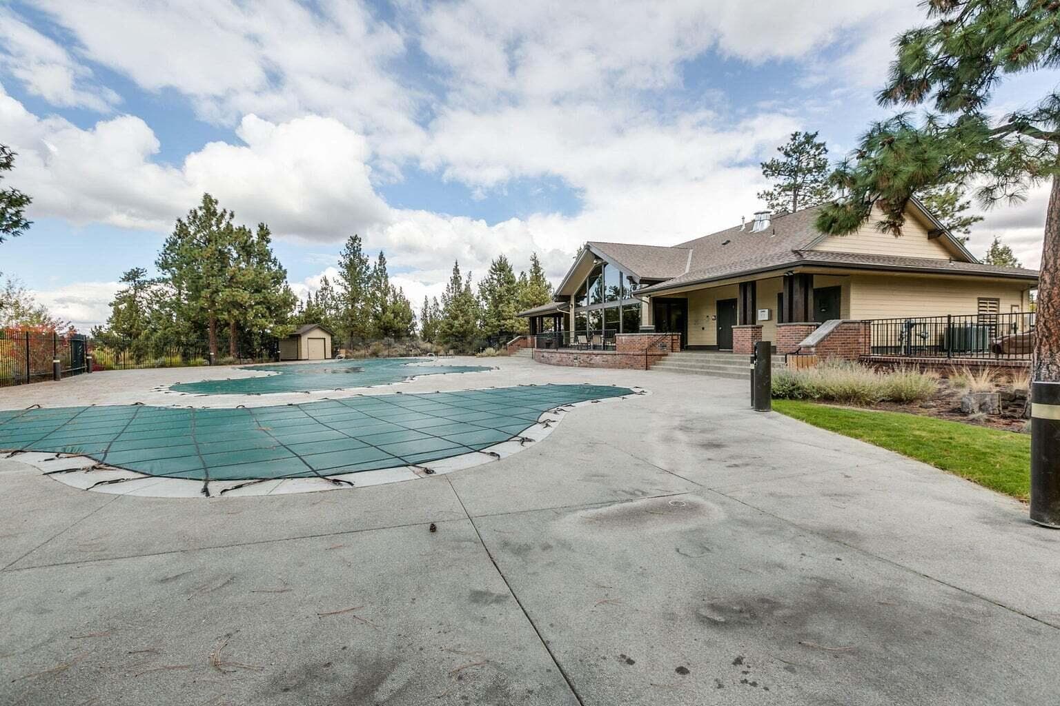 Photo of 20839 Gateway Drive 38 of 41