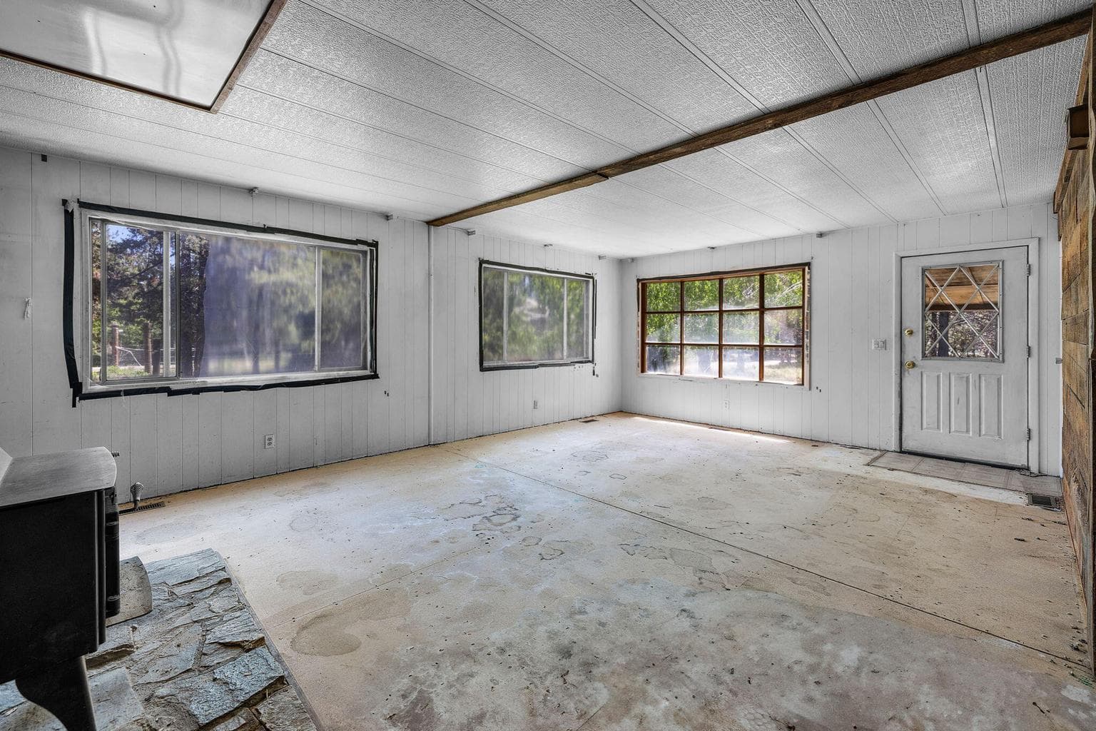 Photo of 16078 Amber Lane 8 of 44