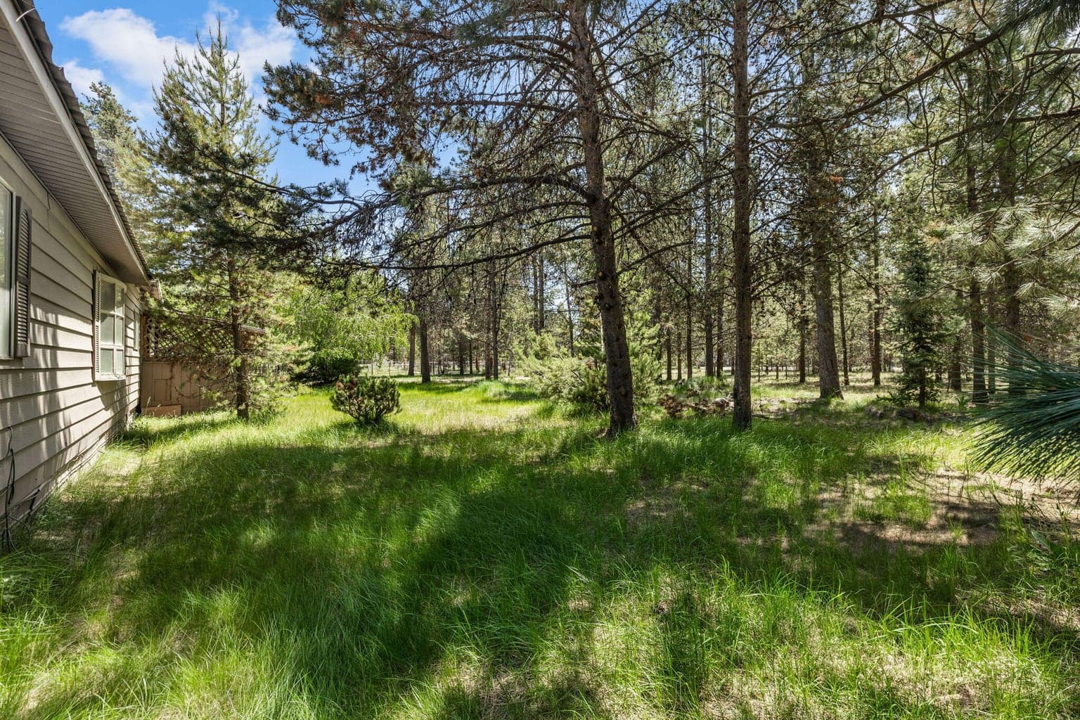 Photo of 16078 Amber Lane 33 of 44