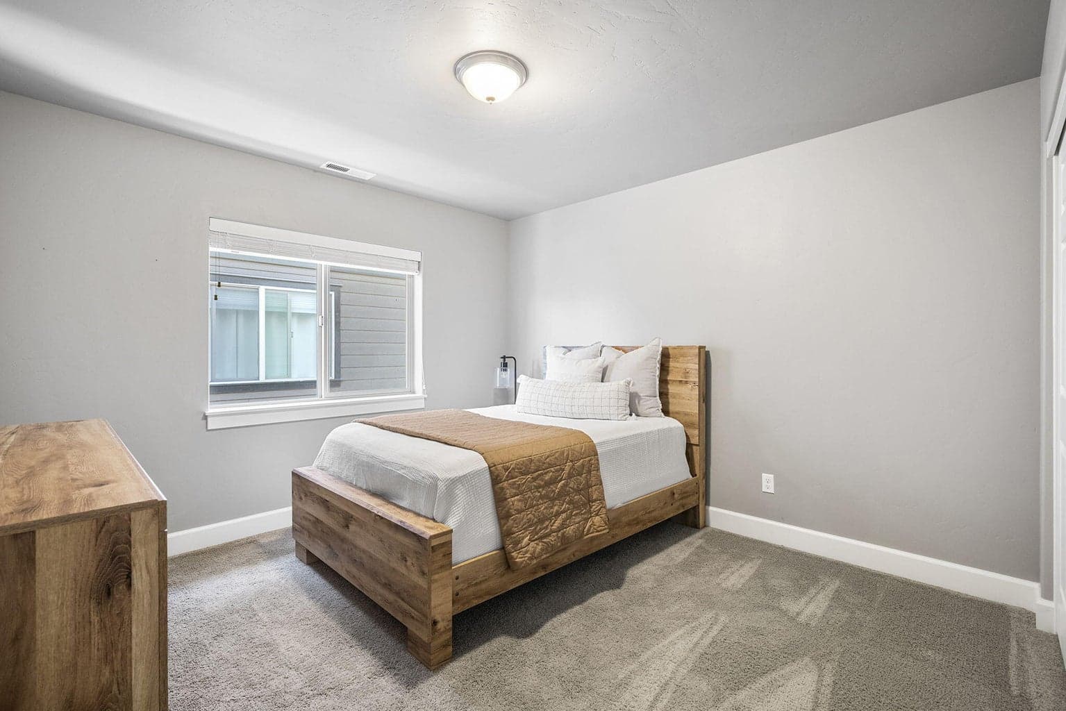 Photo of 3140 NE Marea Drive 23 of 45