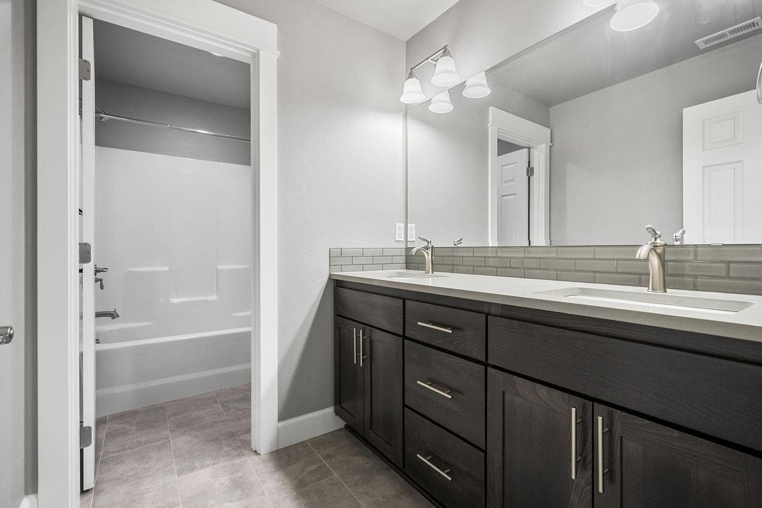 Photo of 3140 NE Marea Drive 24 of 45