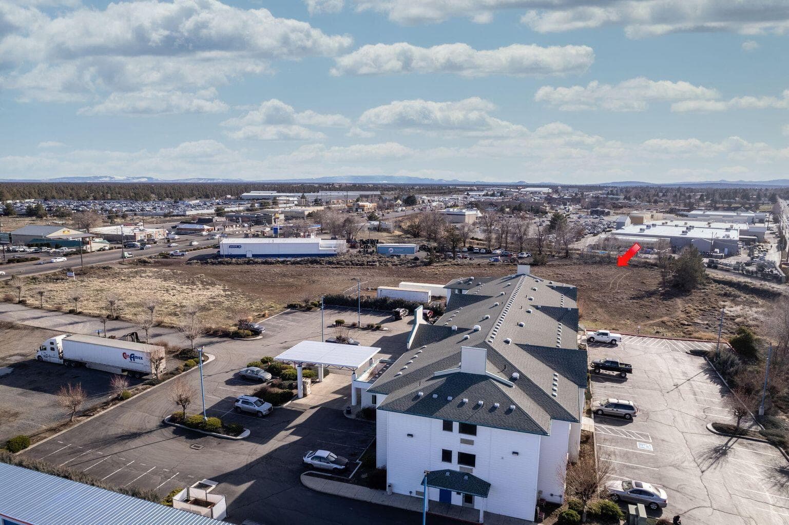 Photo of 2285 Hwy 97 4 of 24