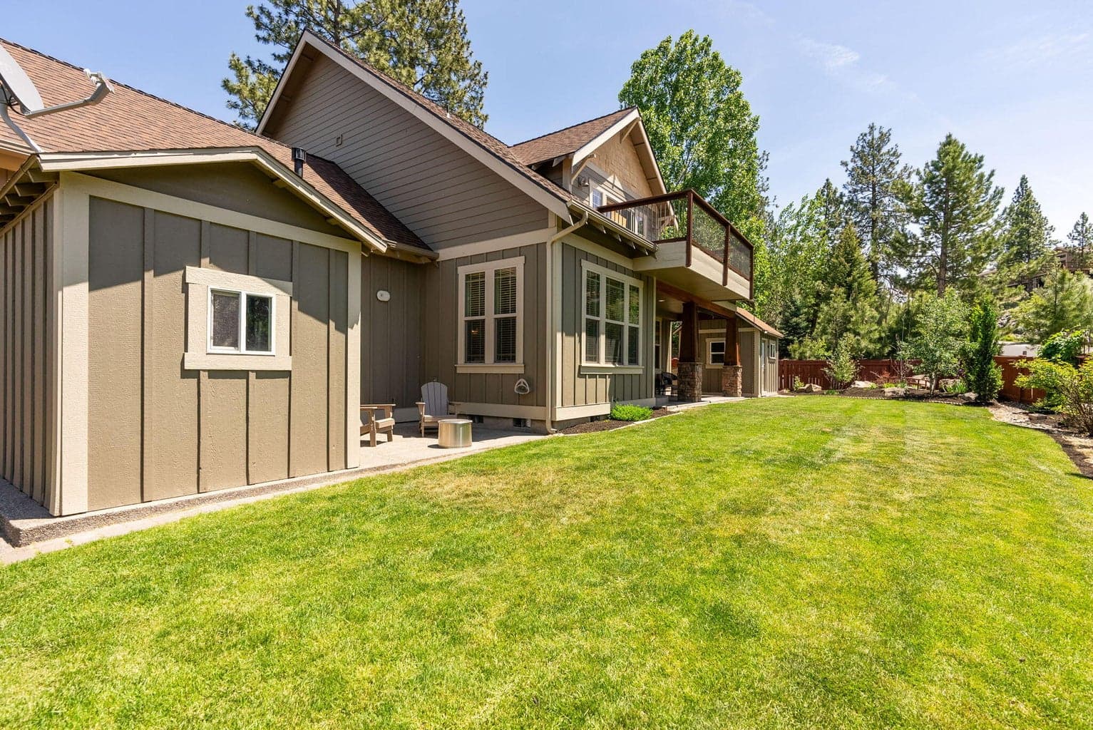 Photo of 2287 NW Meadow Court 52 of 57