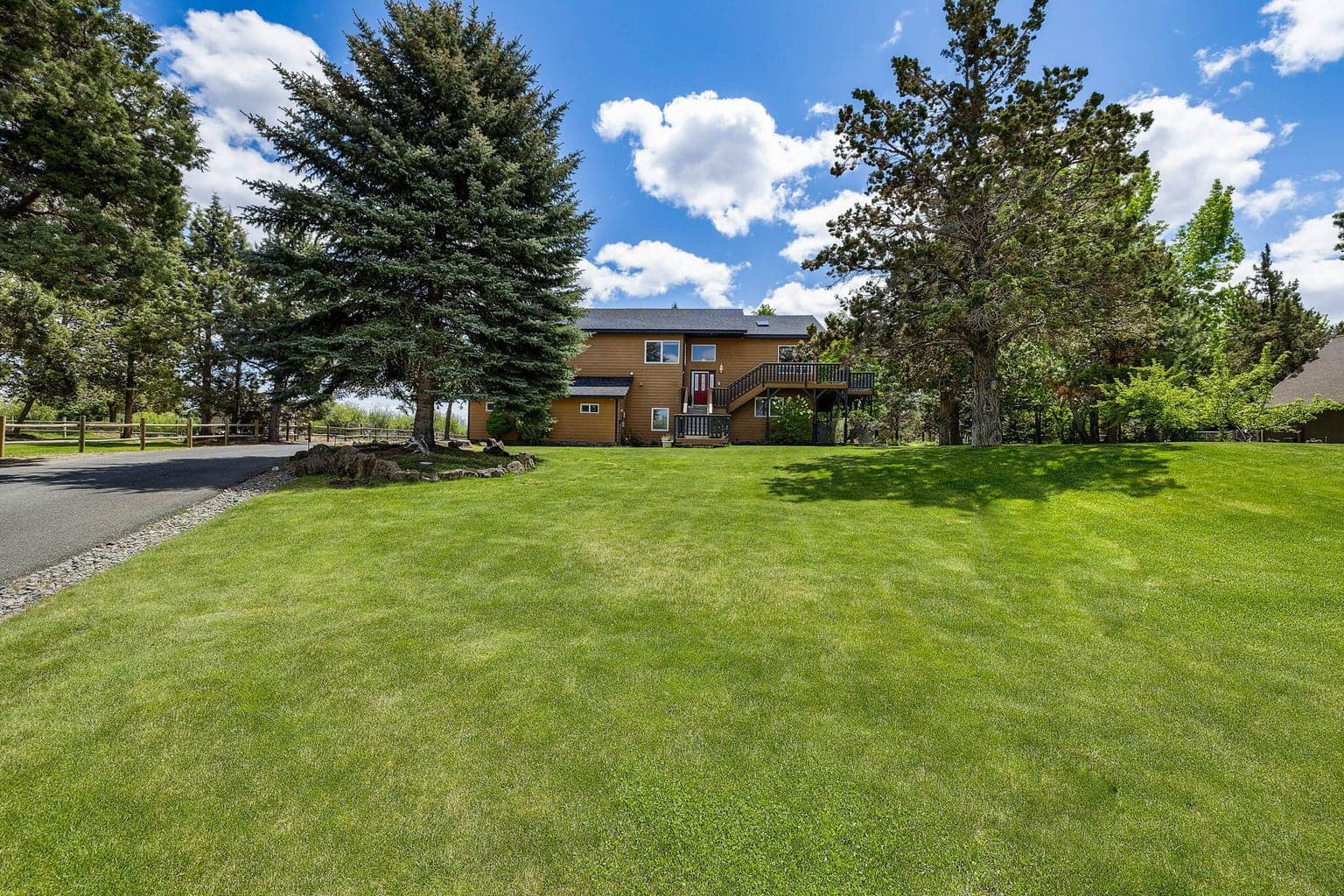 Photo of 63232 Peterman 1 of 31