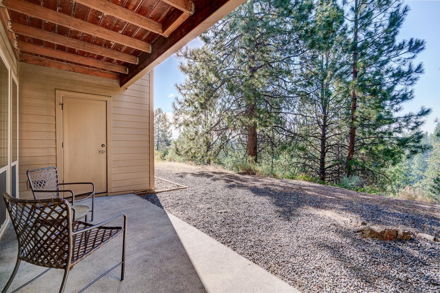 Photo of 18575 SW Century Drive 12 of 20