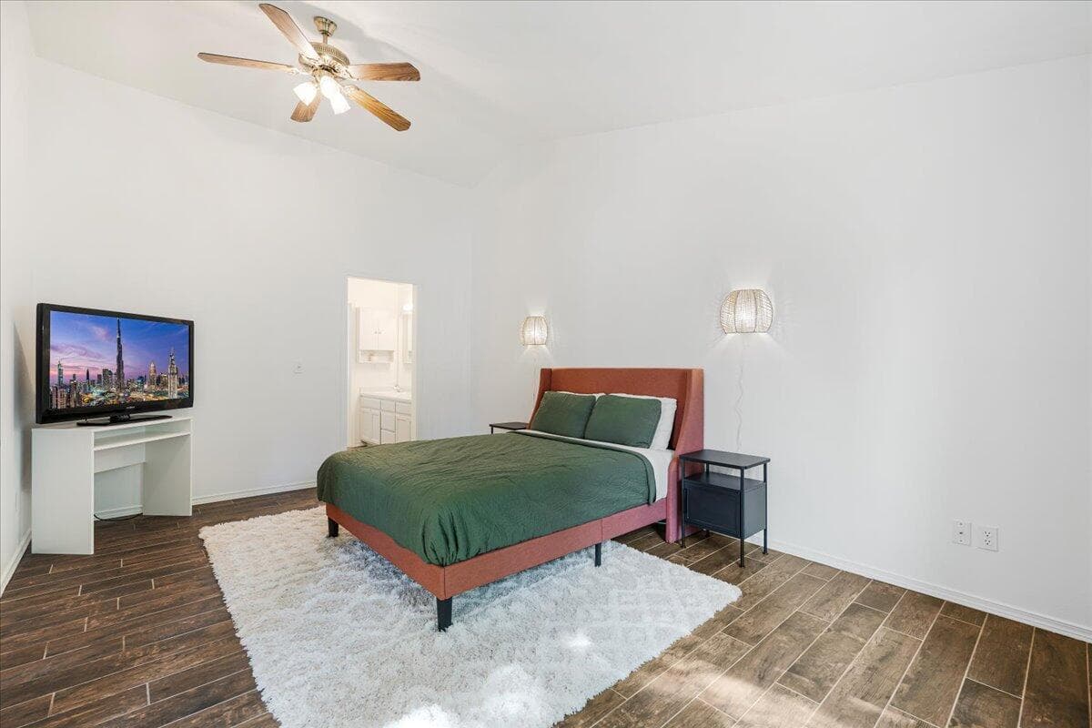 Spacious primary bedroom with ensuite bathroom