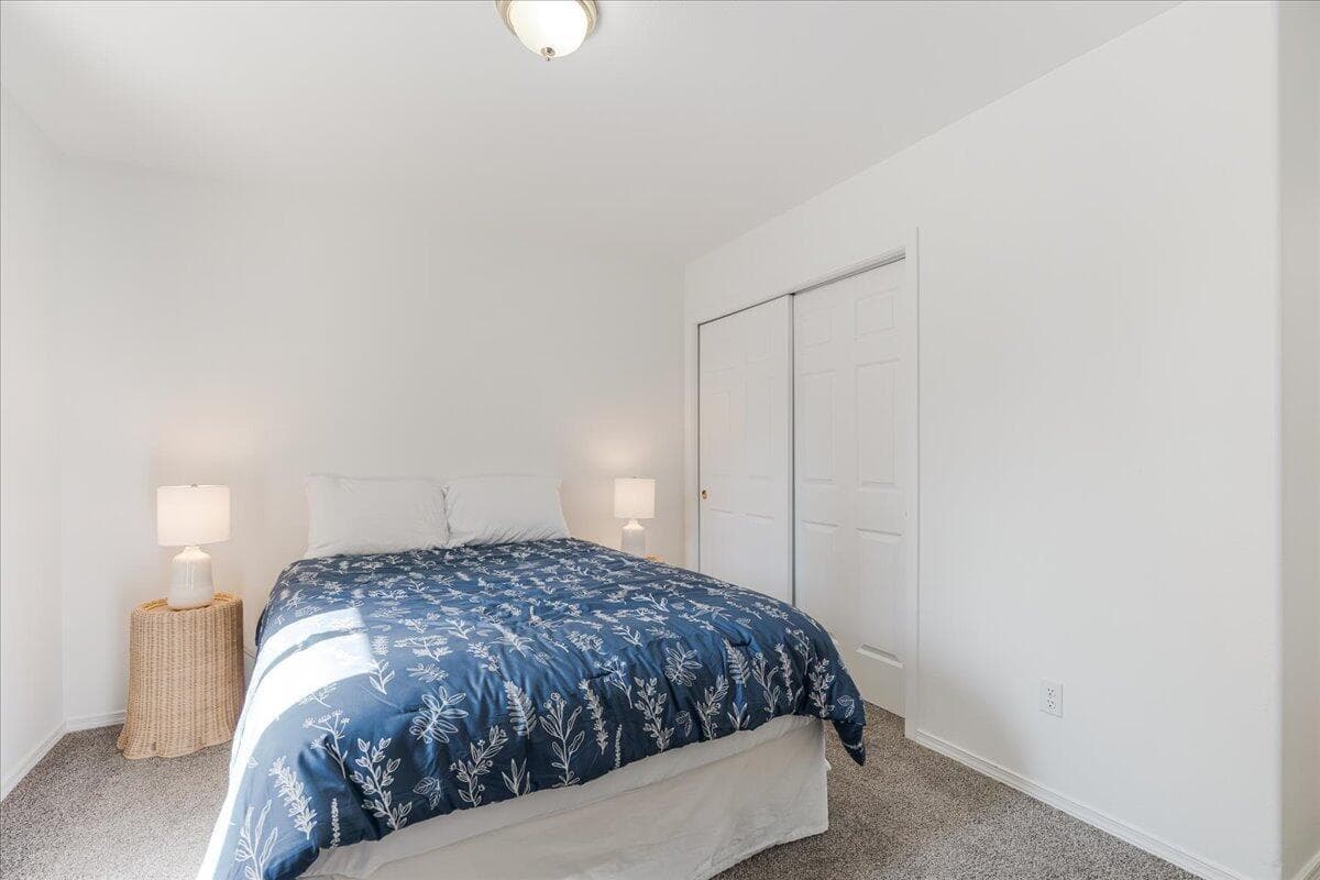 Photo of 2129 SW 35th Street 21 of 25