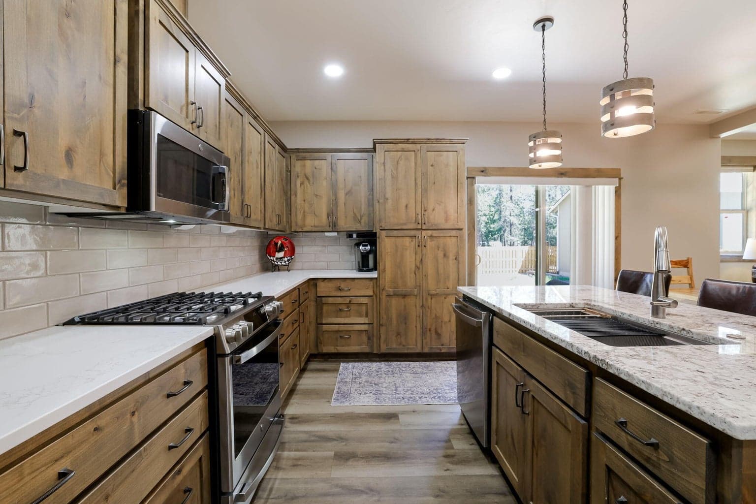 Photo of 16180 Sparks Drive 14 of 34