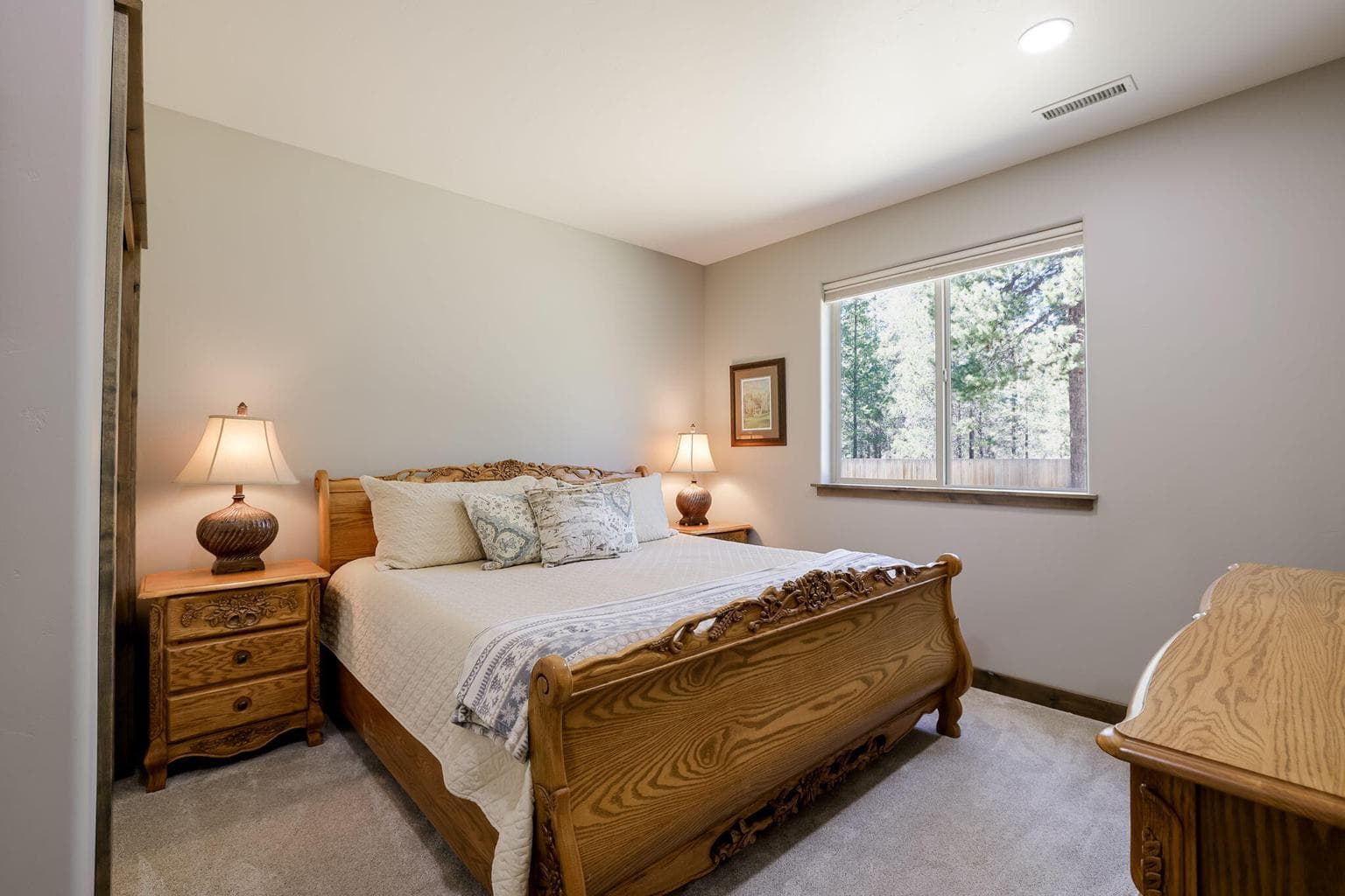 Photo of 16180 Sparks Drive 19 of 34