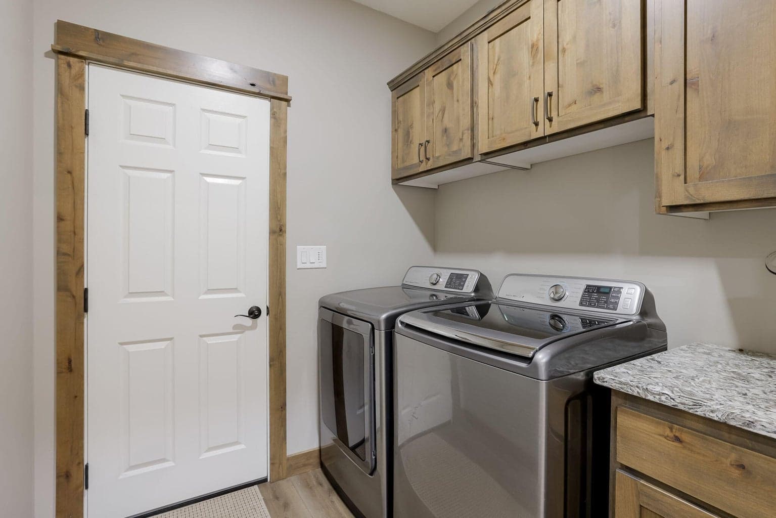Photo of 16180 Sparks Drive 27 of 34
