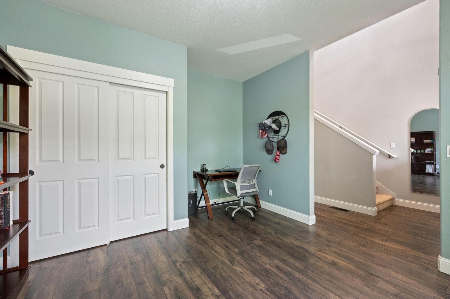 Photo of 2254 NE Arapahoe Court 18 of 42