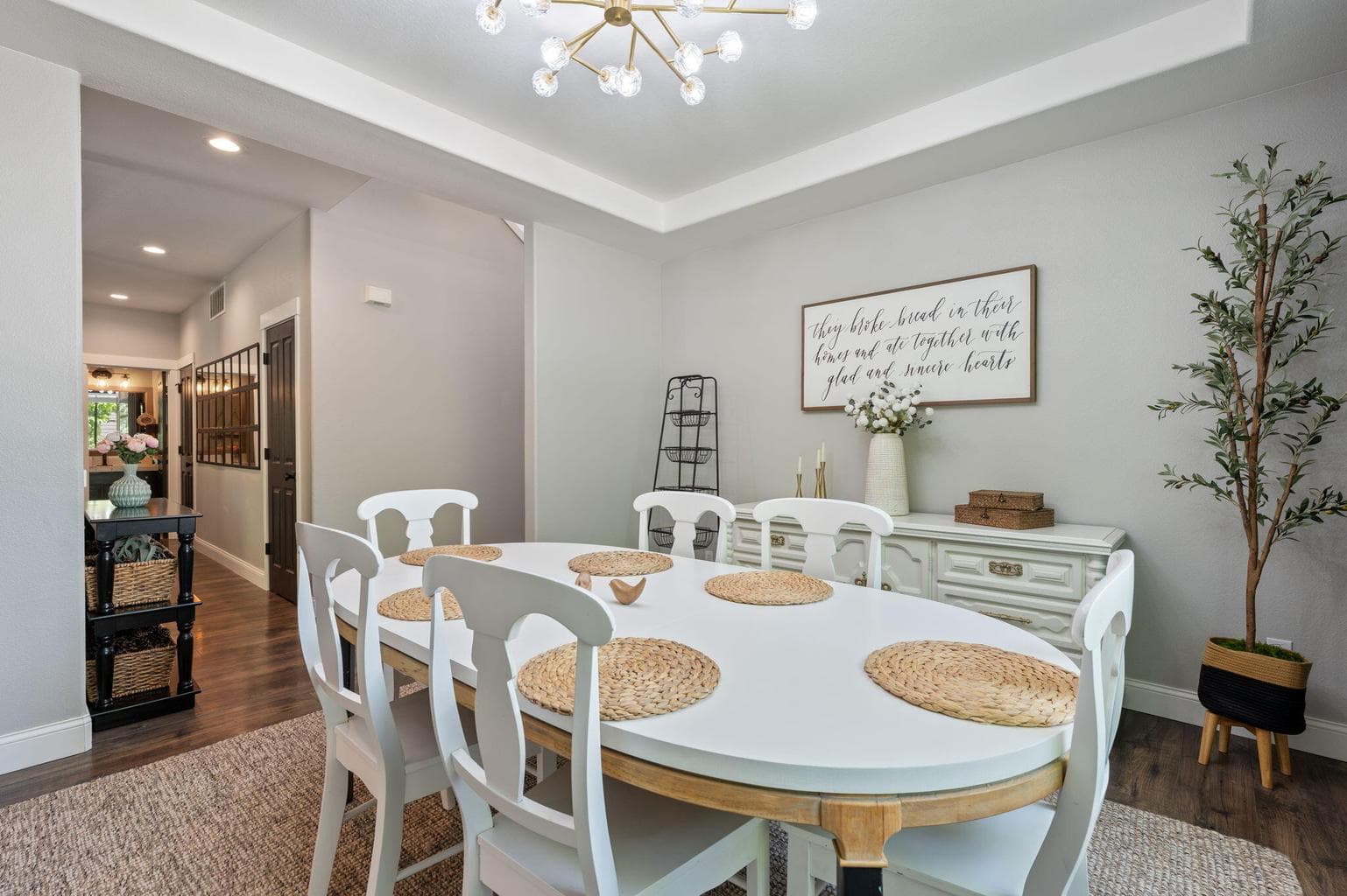 Photo of 2254 NE Arapahoe Court 13 of 42