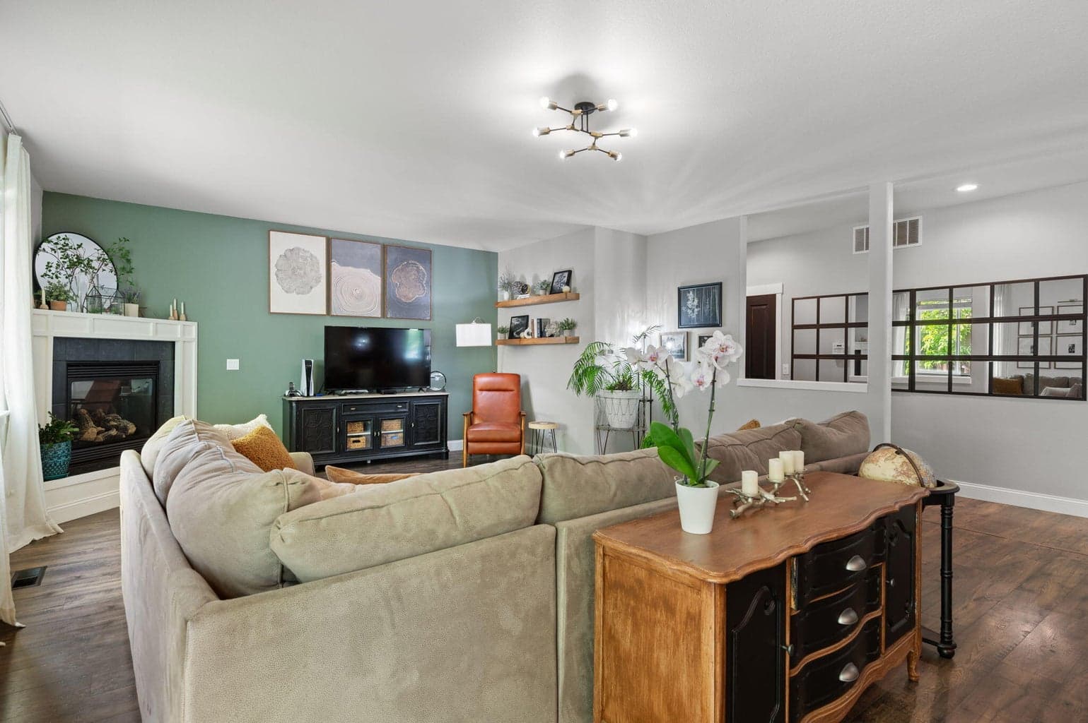Photo of 2254 NE Arapahoe Court 10 of 42