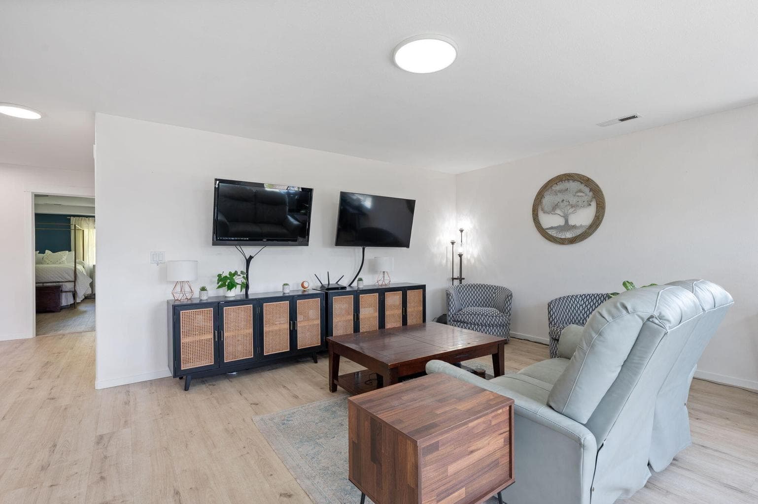 Photo of 2254 NE Arapahoe Court 29 of 42