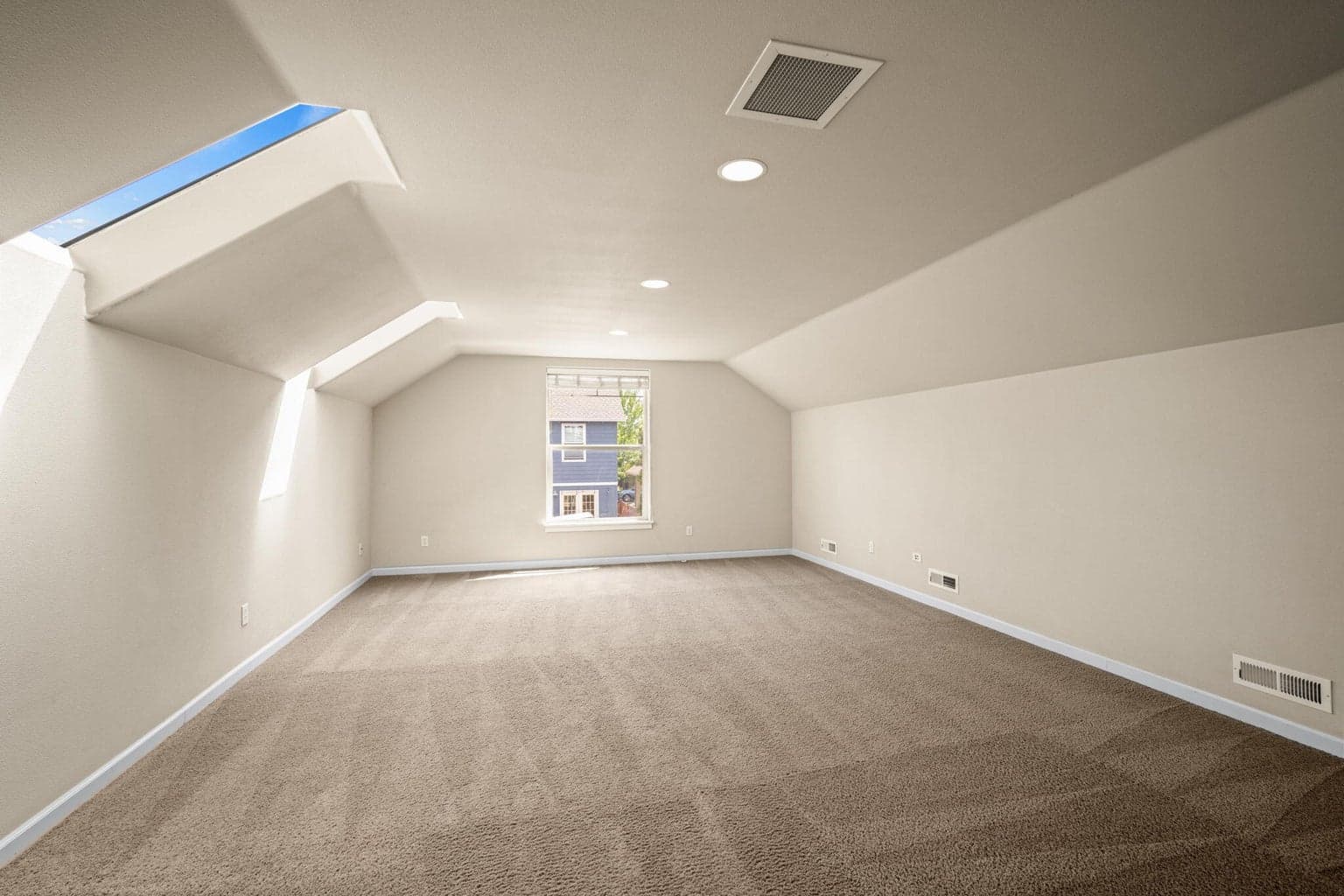 Bonus Room 1