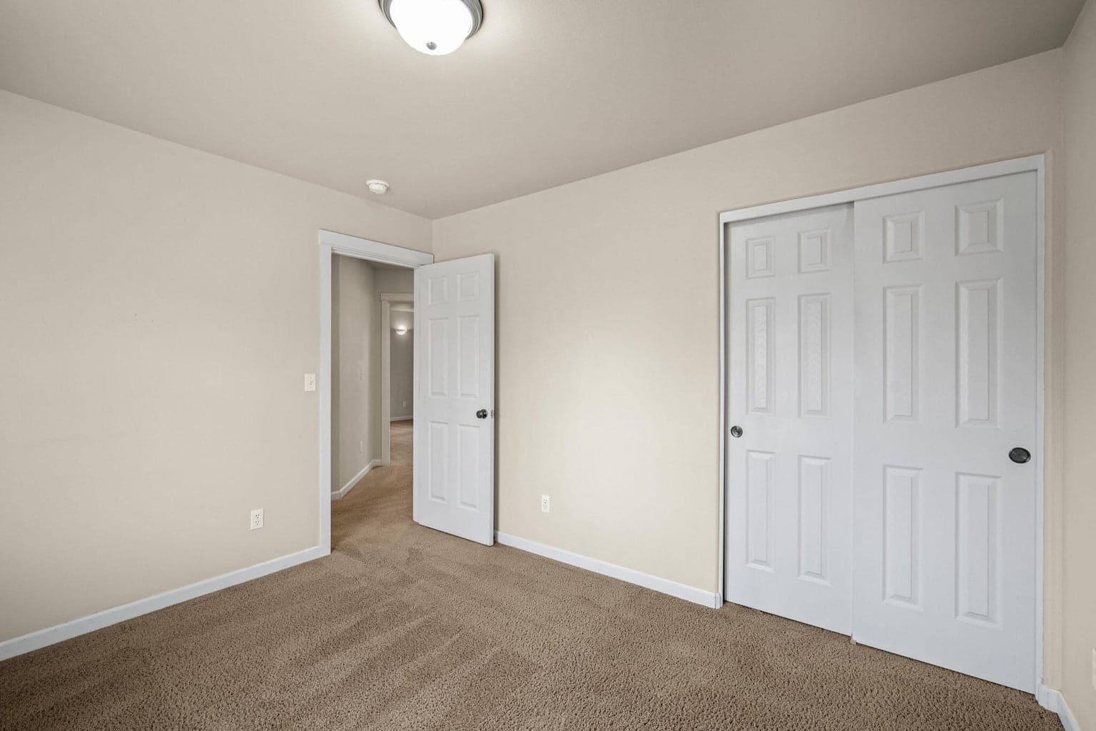 Bedroom 1-2