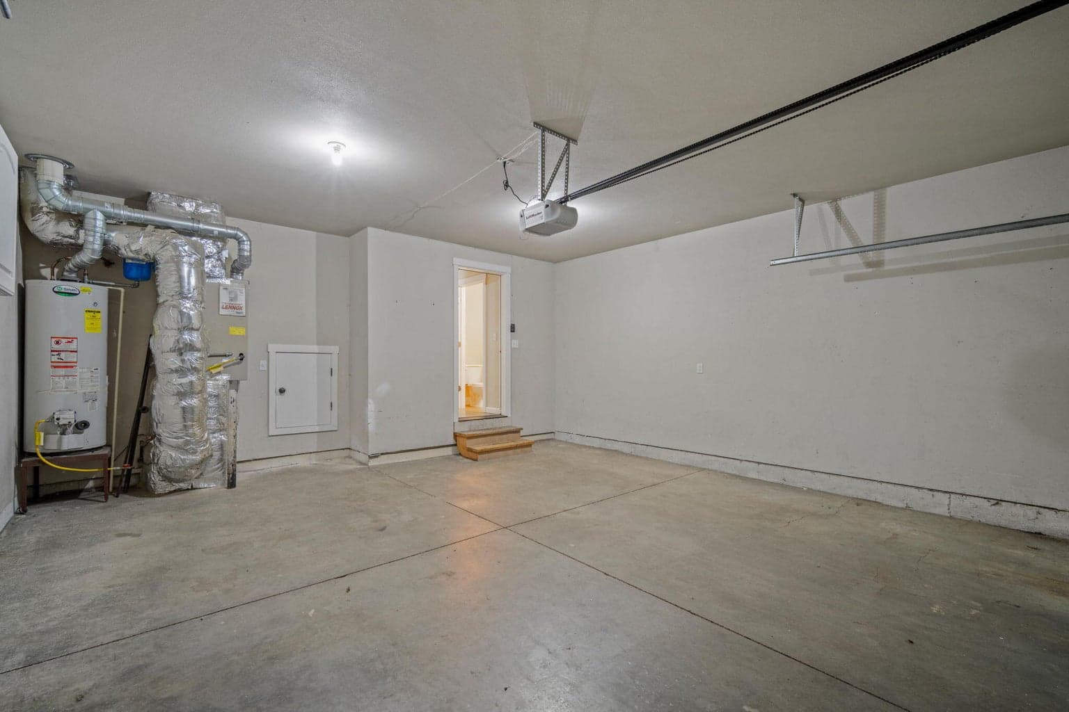 Garage 2