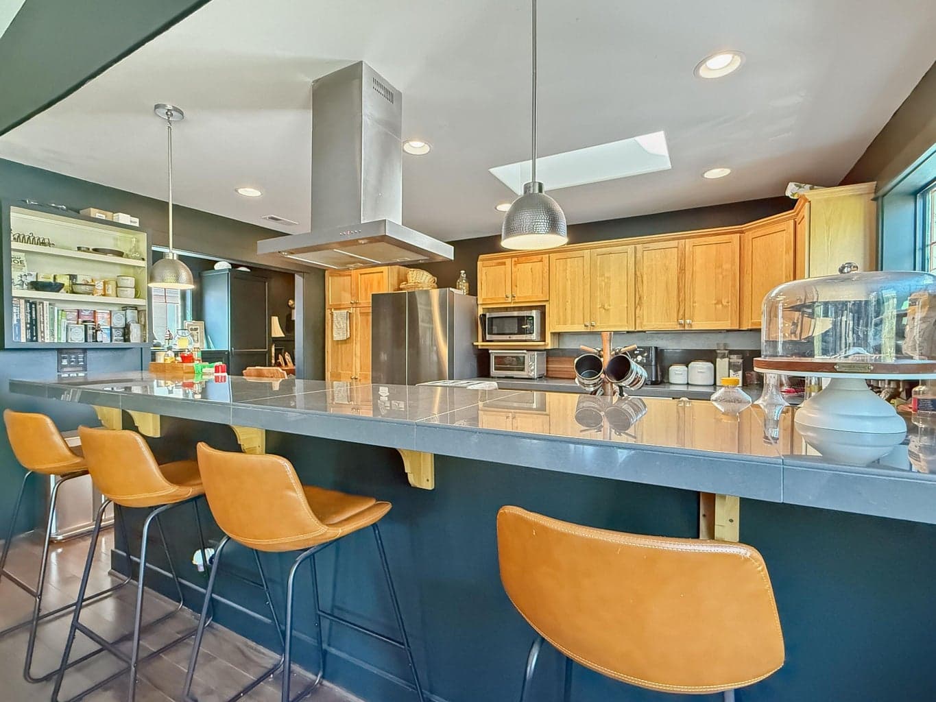 Photo of 255 S Larch Street 14 of 34