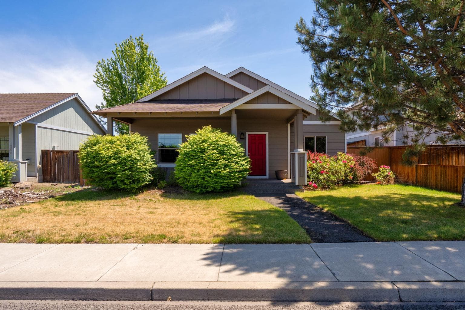 Photo of 1340 19th 2 of 40