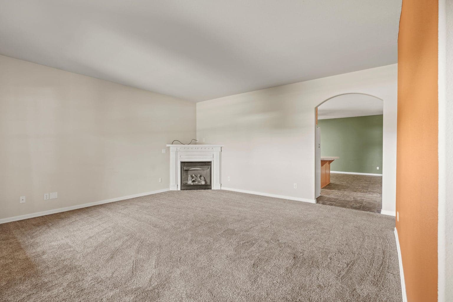 Photo of 1340 NW 19th Street 11 of 40