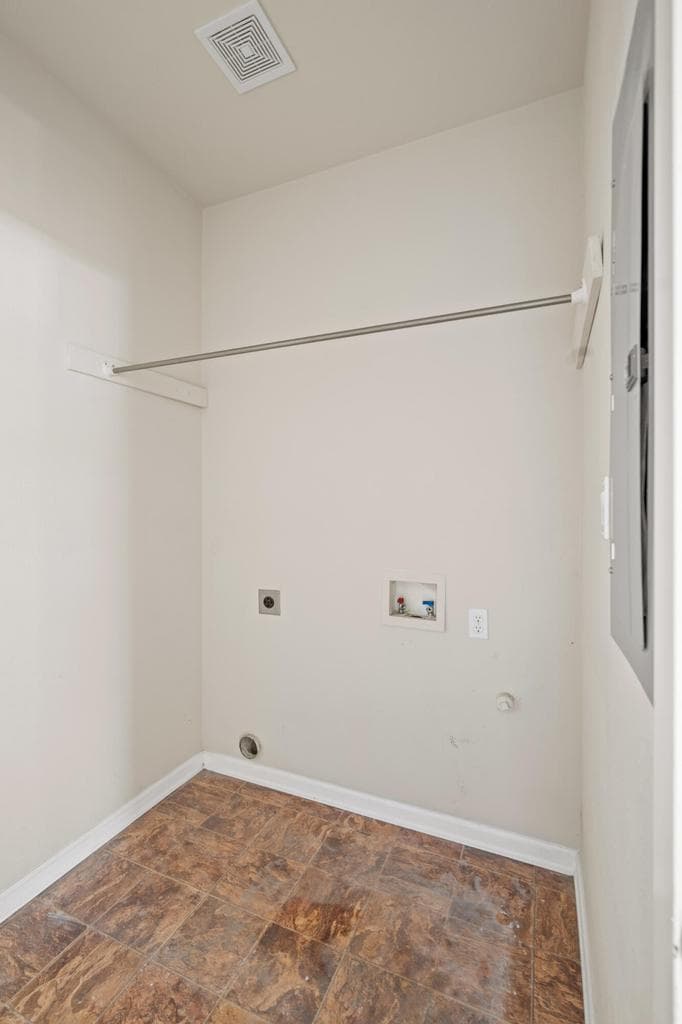 Photo of 1340 NW 19th Street 19 of 40