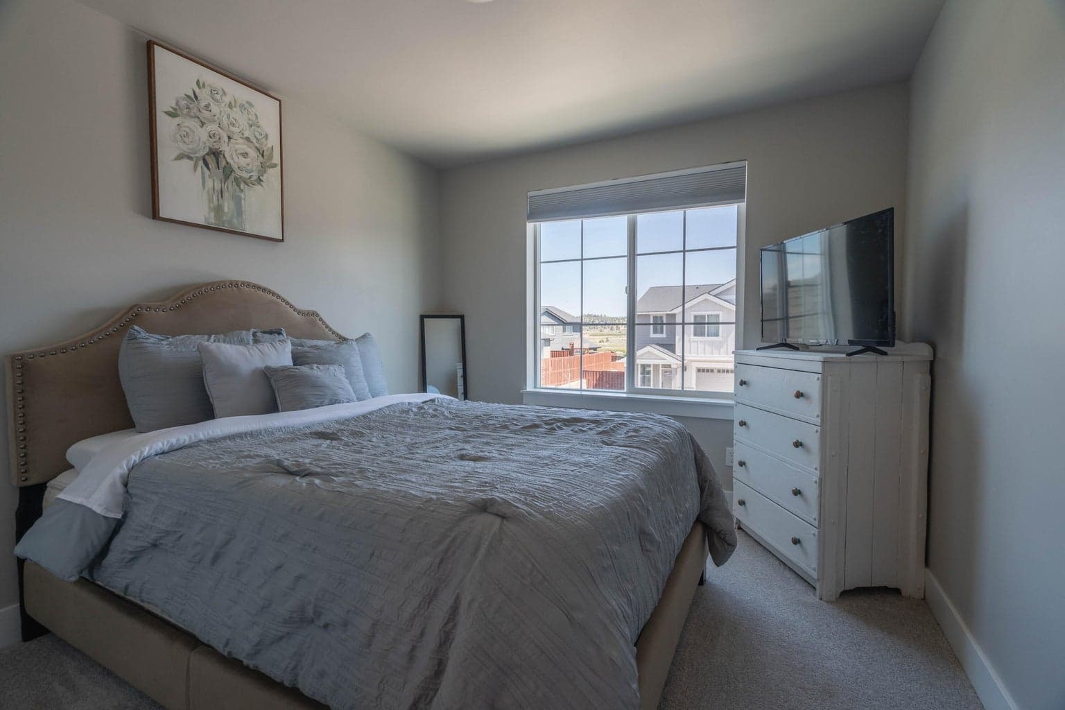 Photo of 1144 NE Henry Drive 24 of 40