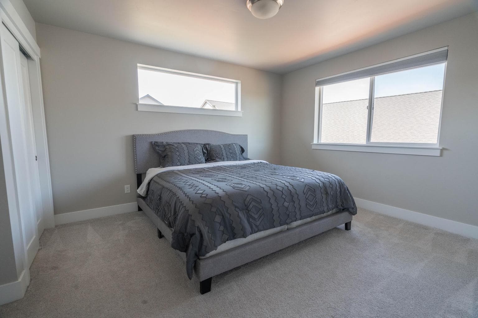 Photo of 1144 NE Henry Drive 20 of 40