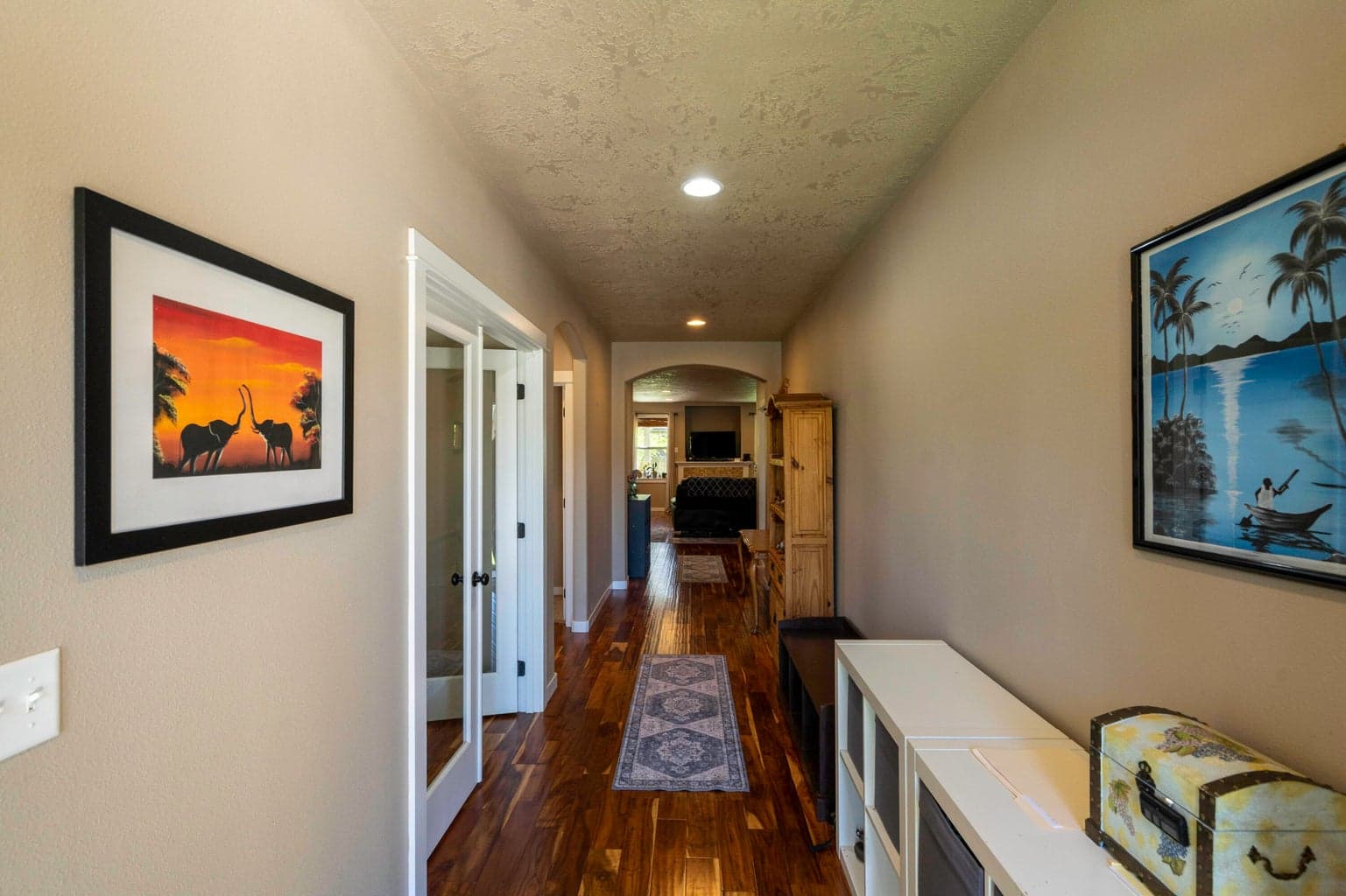 Photo of 460 N Trinity Way 13 of 32