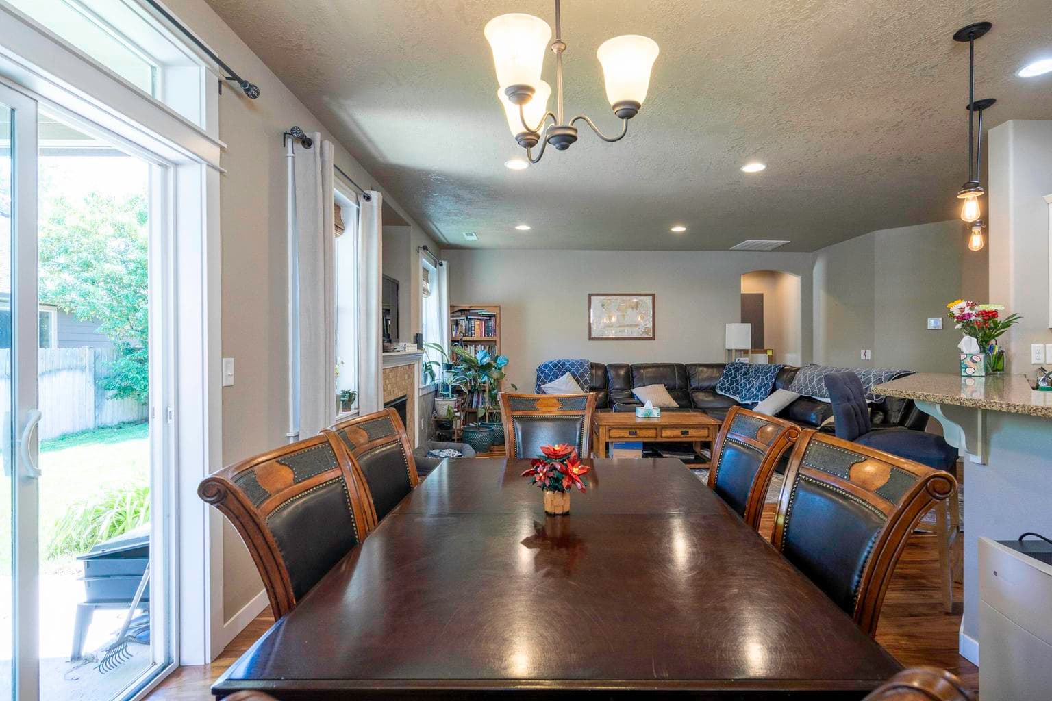 Photo of 460 N Trinity Way 7 of 32