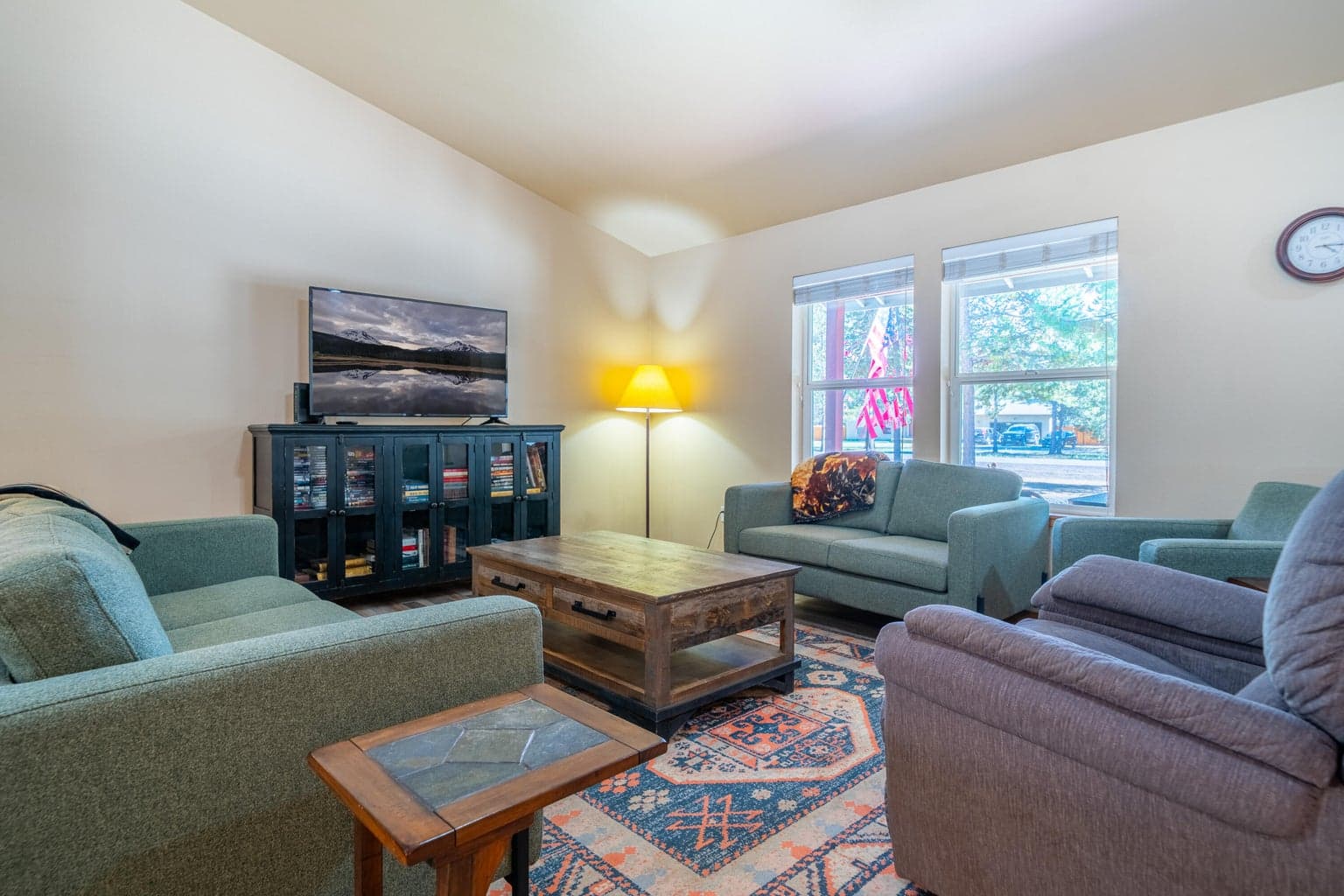 Photo of 15876 Sunrise Boulevard 15 of 51