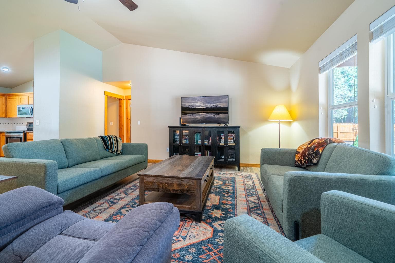Photo of 15876 Sunrise Boulevard 14 of 51