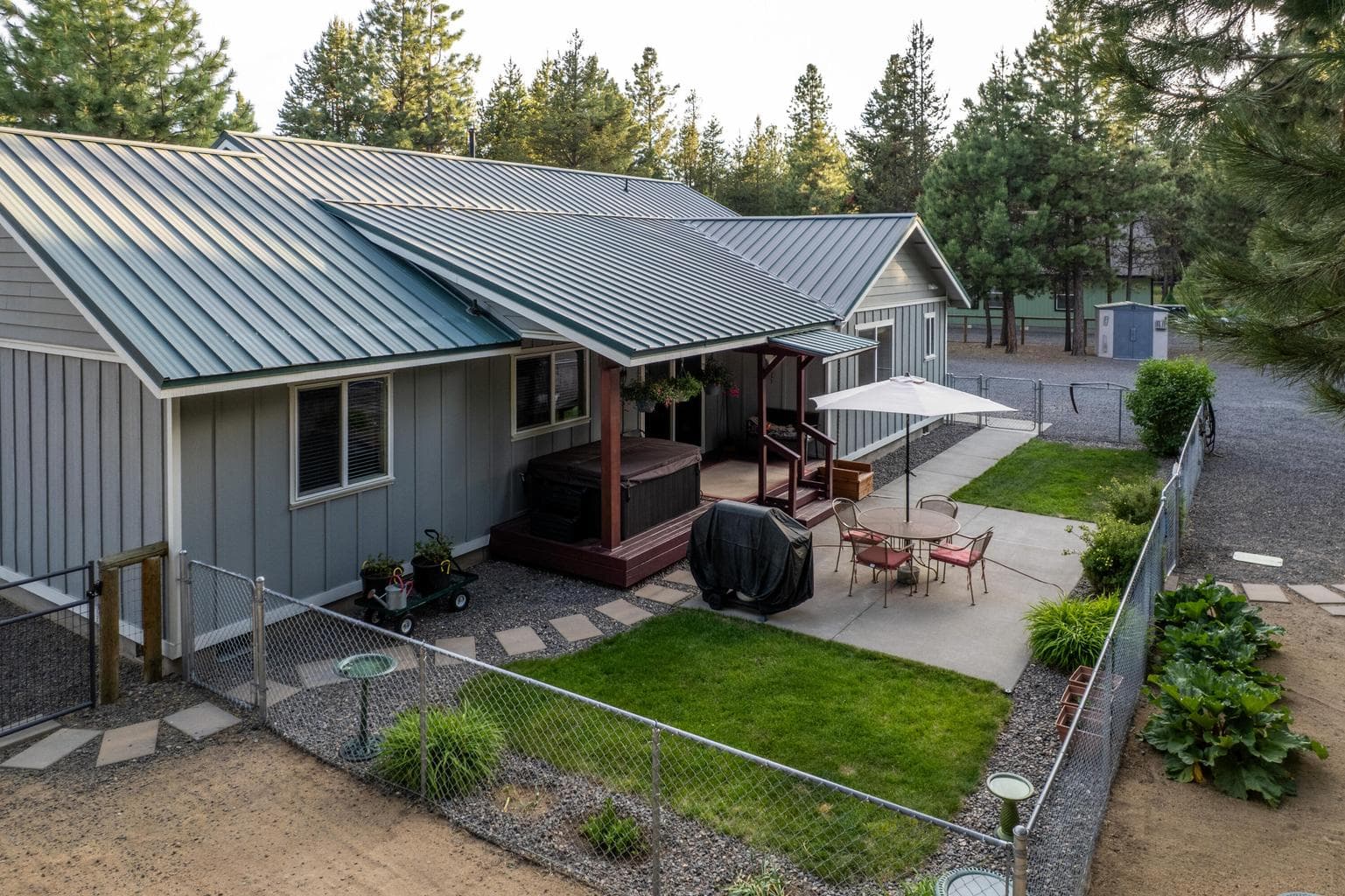 Photo of 15876 Sunrise Boulevard 33 of 51