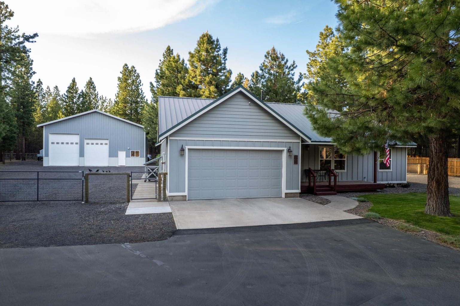Photo of 15876 Sunrise Boulevard 47 of 51