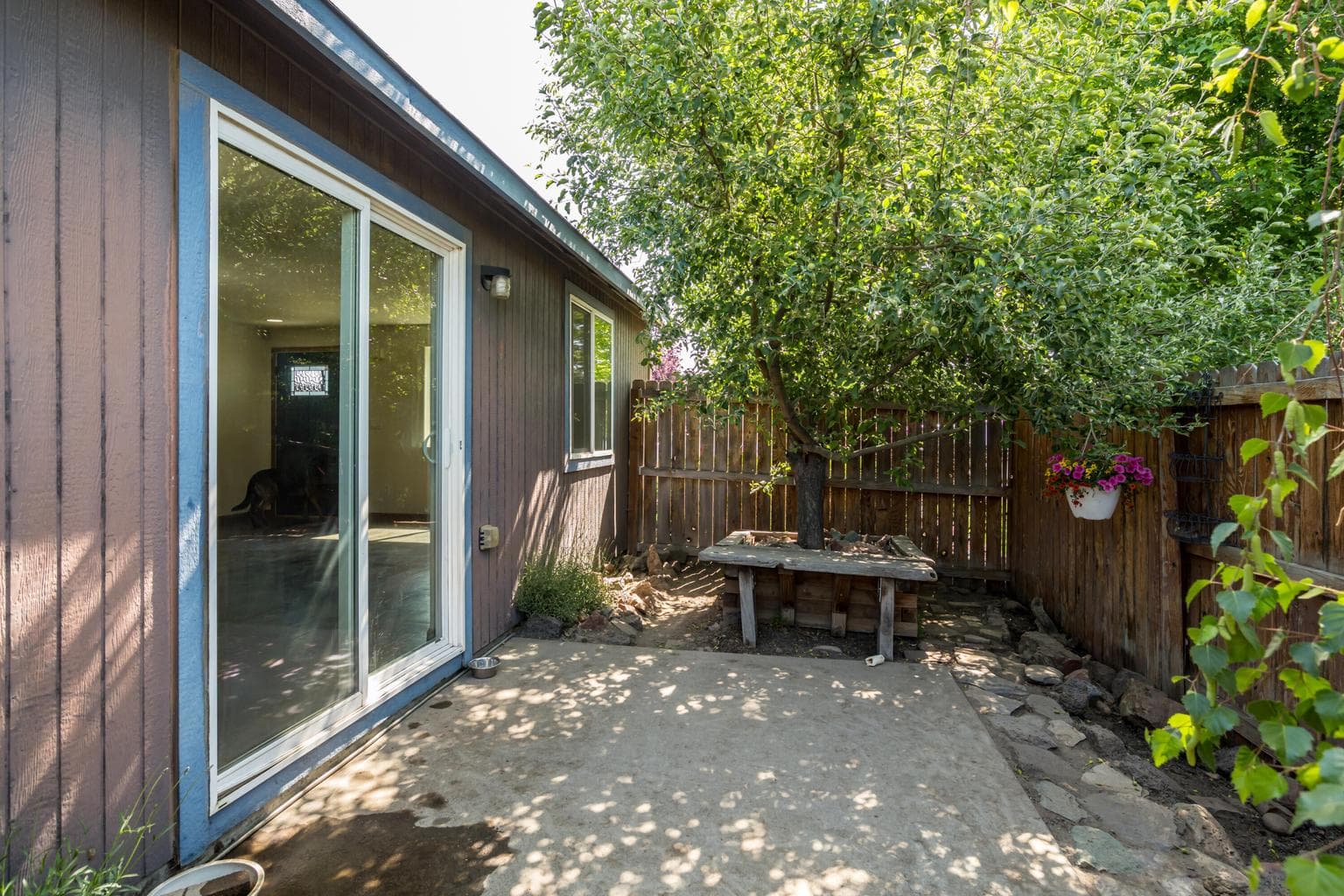 Photo of 2471 NE 3rd Street 23 of 27