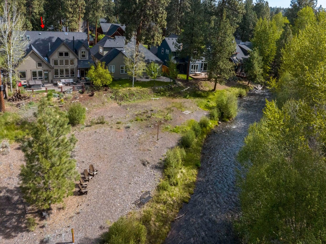 Photo of 935 Creek View 5 of 32