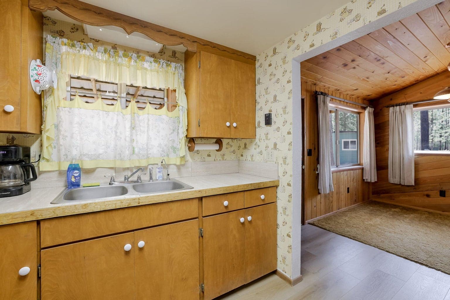 Photo of 51345 Riverland Avenue 10 of 38