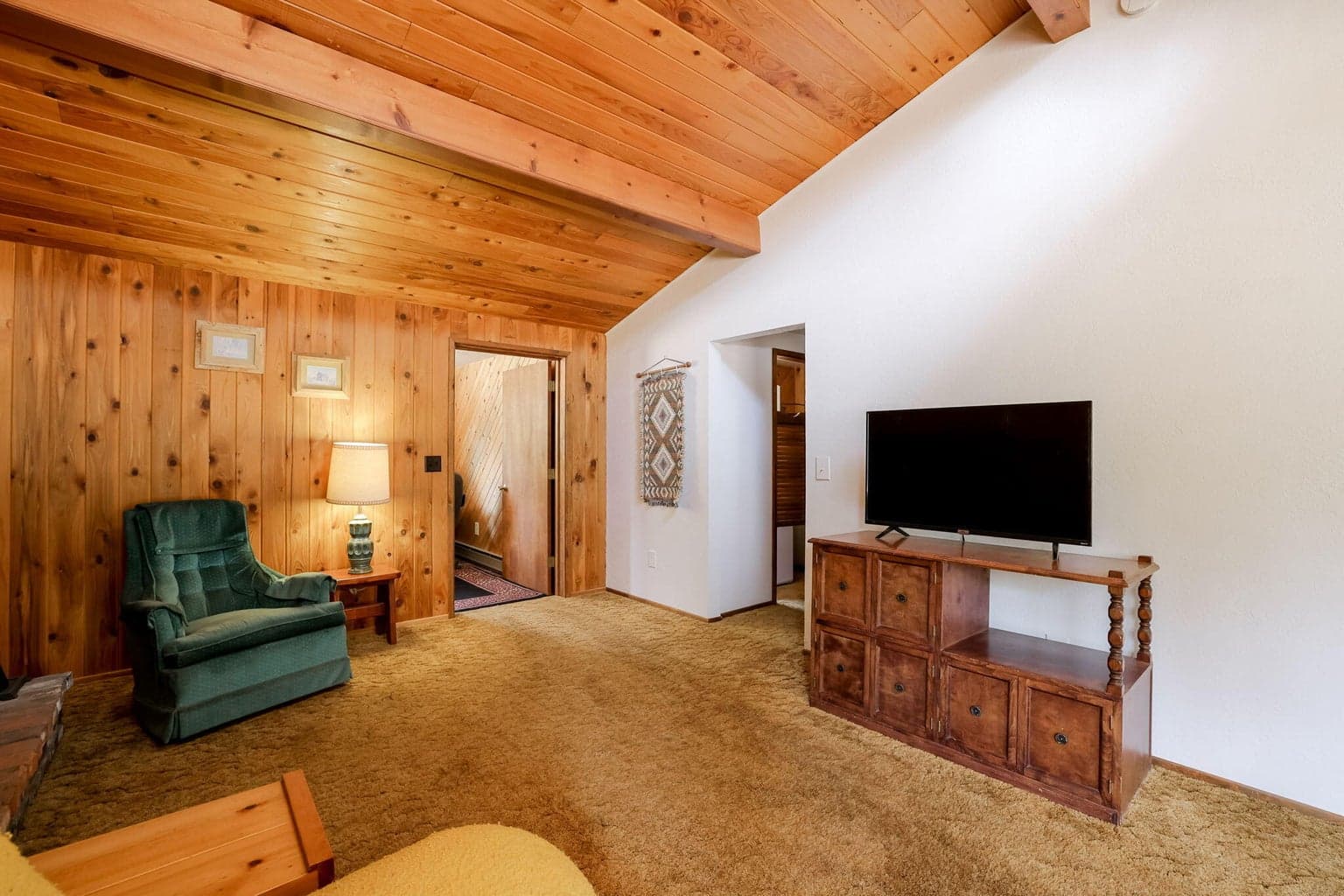 Photo of 51345 Riverland Avenue 11 of 38