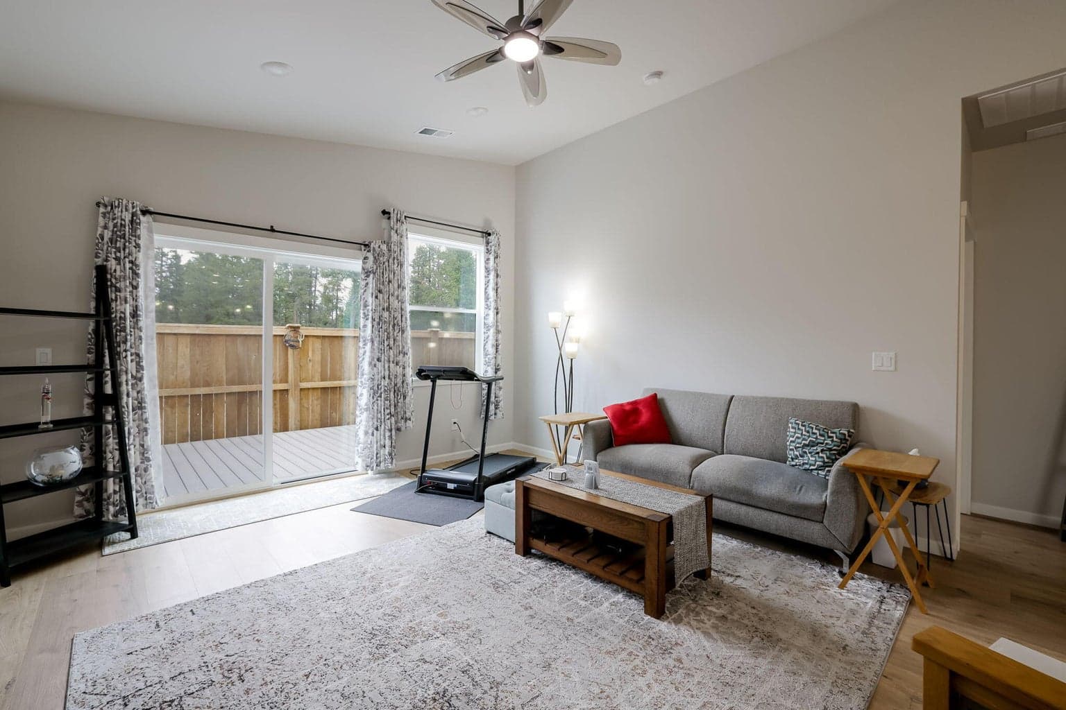 Photo of 16666 Pine Creek Drive 9 of 25