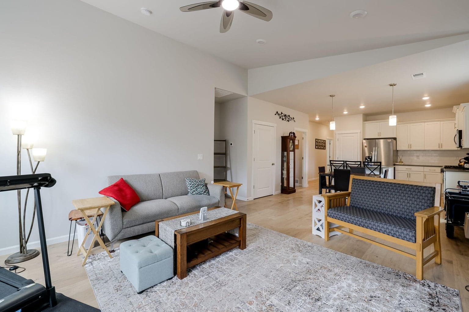 Photo of 16666 Pine Creek Drive 8 of 25