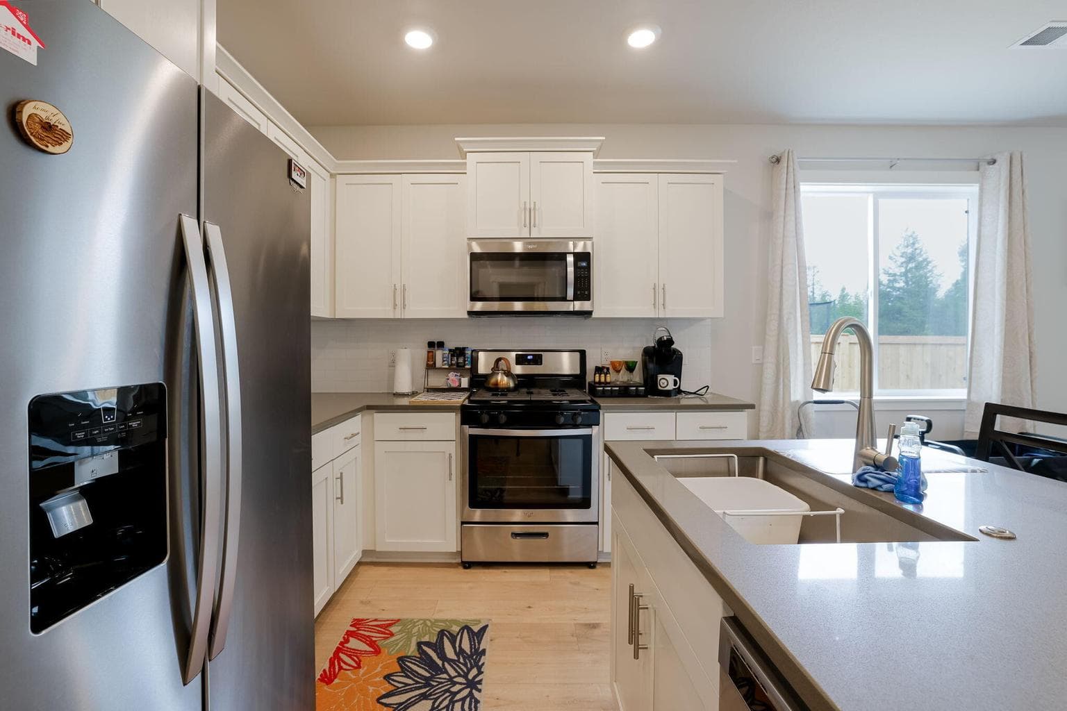 Photo of 16666 Pine Creek Drive 7 of 25