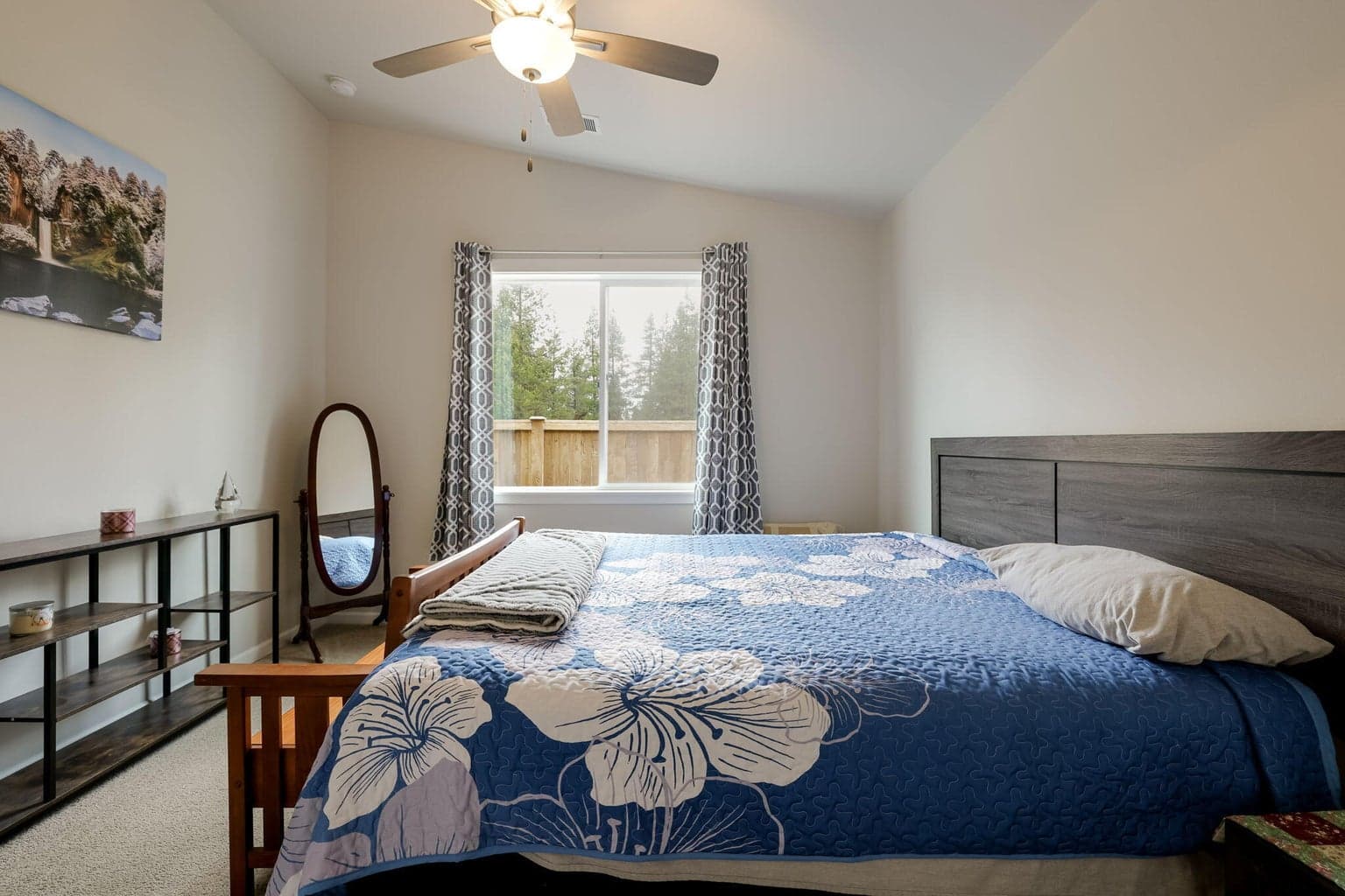 Photo of 16666 Pine Creek Drive 13 of 25