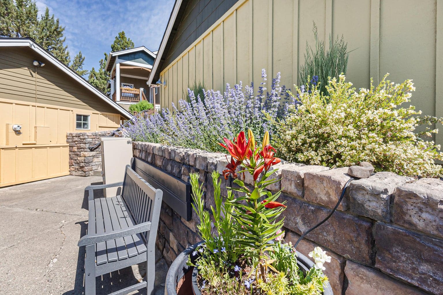 Photo of 1940 NW Monterey Pines Drive 38 of 40