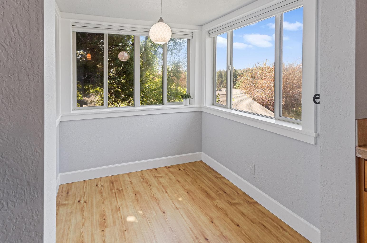 Photo of 1940 NW Monterey Pines Drive 11 of 40