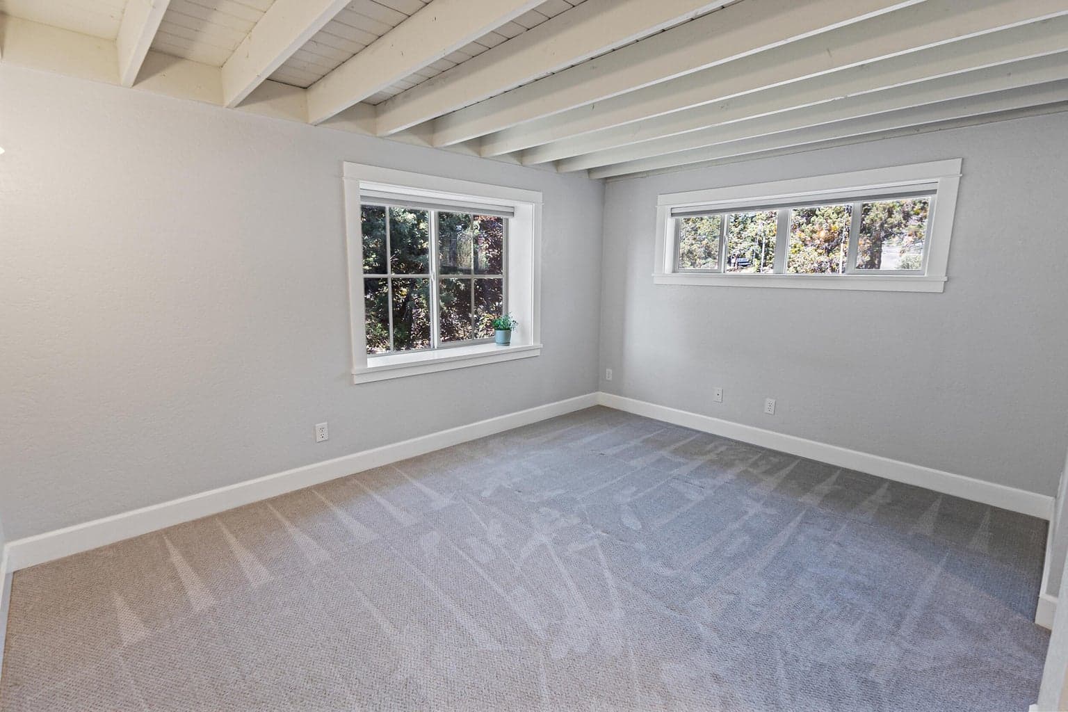Photo of 1940 NW Monterey Pines Drive 18 of 40