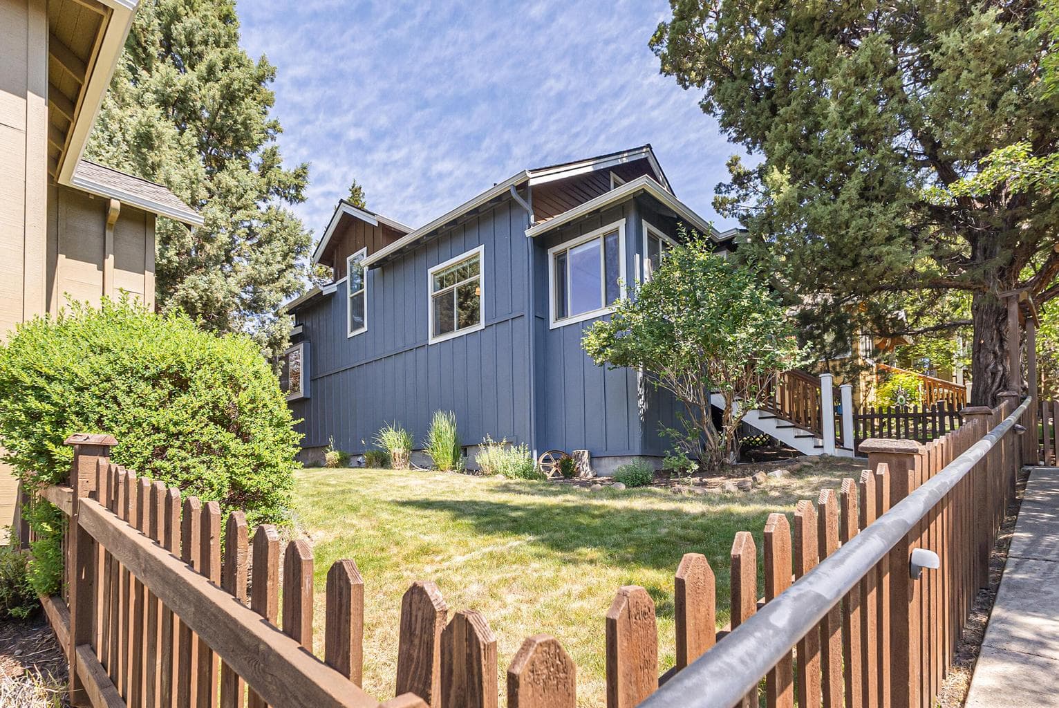 Photo of 1940 Monterey Pines 3 of 40
